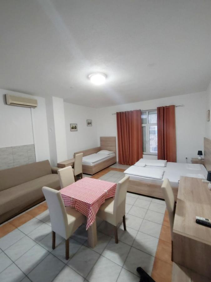 Lovely Home City Central Mostar Exteriör bild